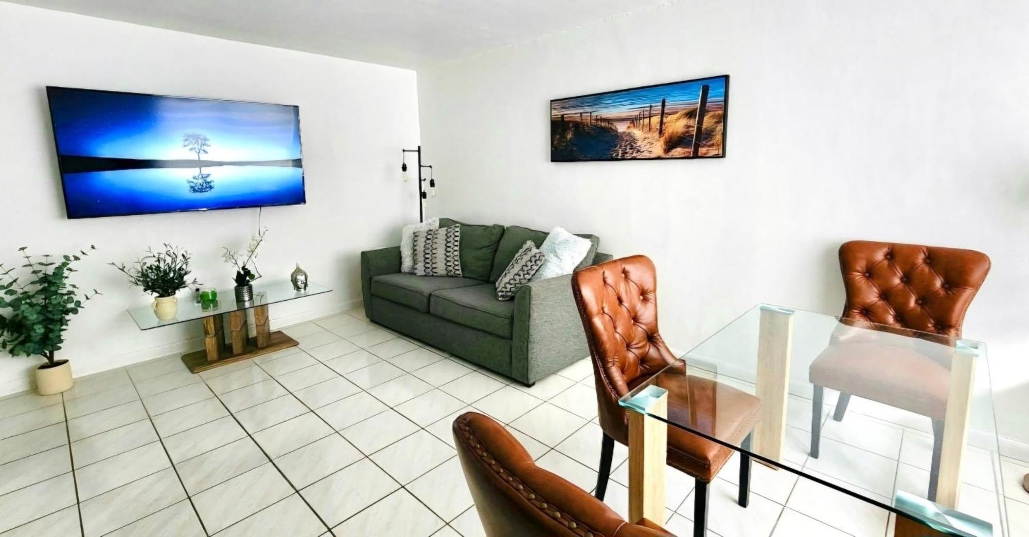מיאמי ביץ' Bayfront Apartment Breathtaking Views- One Bedroom W Balcony- Living Room -Free Parking חדר תמונה